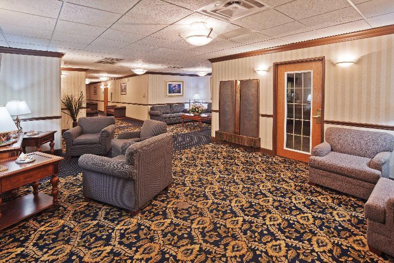 Holiday Express And By Ihg 3* Jenks